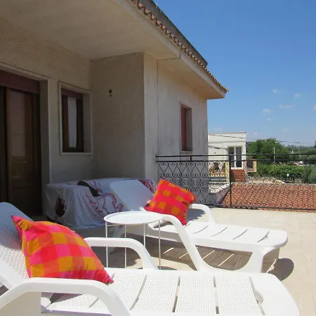 Casa Il Giovane Alloro